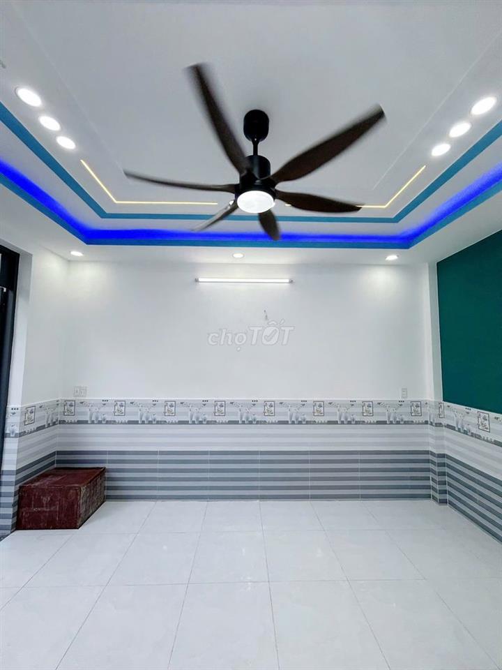 Chủ gửi bán gấp 835tr sang tên, sang sổ.  Ô tô tận cửa, 1/ đường lớn