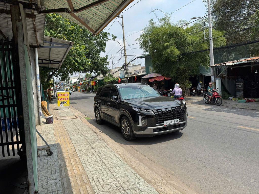 [CHO THUÊ] nhà 370m² mặt tiền rộng – Giá 20tr/tháng