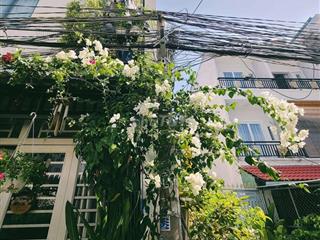 Nhà 2 tầng hẻm 2581 sát chung cư Anh Tuấn