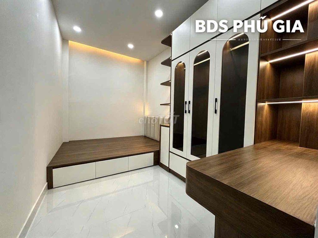 Nhà Mới Hoàn Thiện Có 3 Phòng Ngù, Sổ Riêng Chuẩn Chỉnh