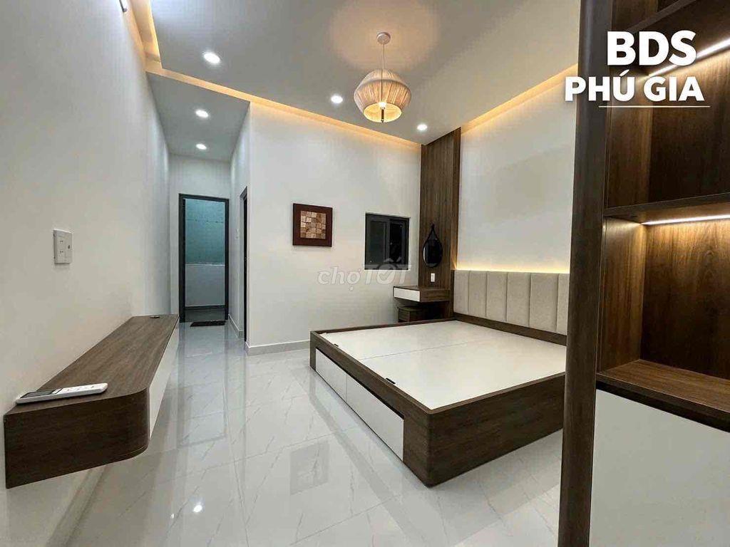 Nhà Mới Hoàn Thiện Có 3 Phòng Ngù, Sổ Riêng Chuẩn Chỉnh
