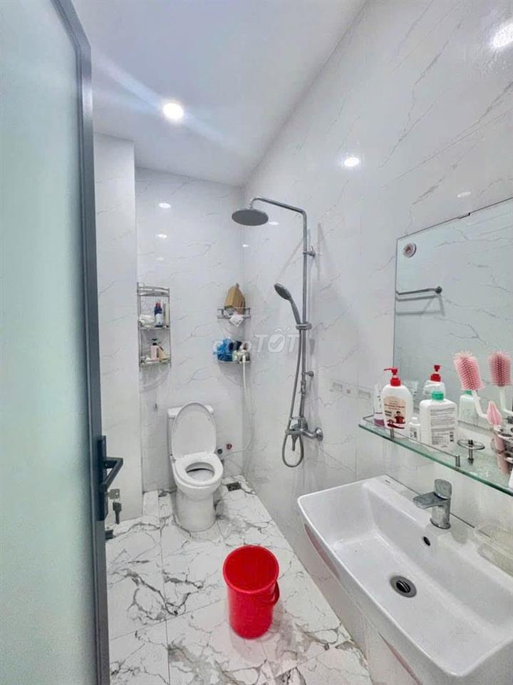 Nhà riêng 1/Phan Xích Long, 2PN-Full nội thất, giá 14.5 tr/th