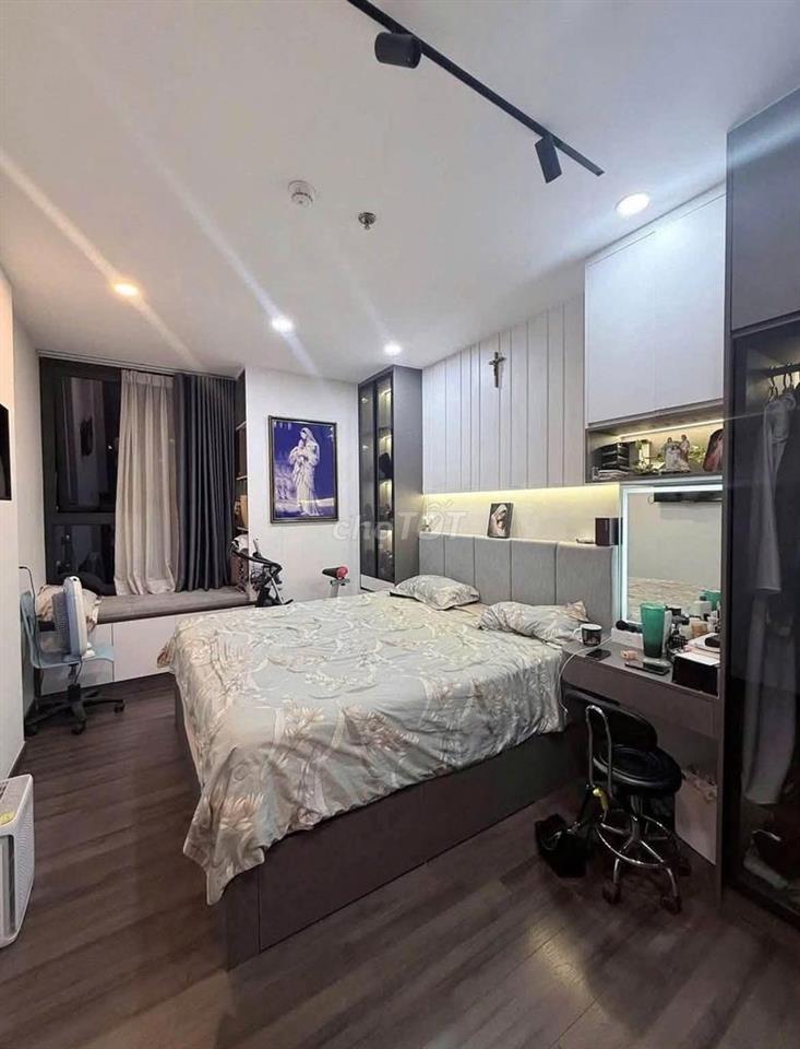 Cho thuê căn hộ Kingston Residence 2 Phòng ngủ full nội thất giá 16tr