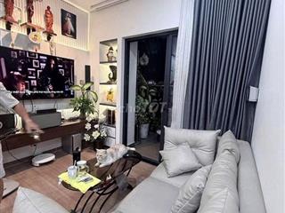 Cho thuê căn hộ Kingston Residence 2 Phòng ngủ full nội thất giá 16tr