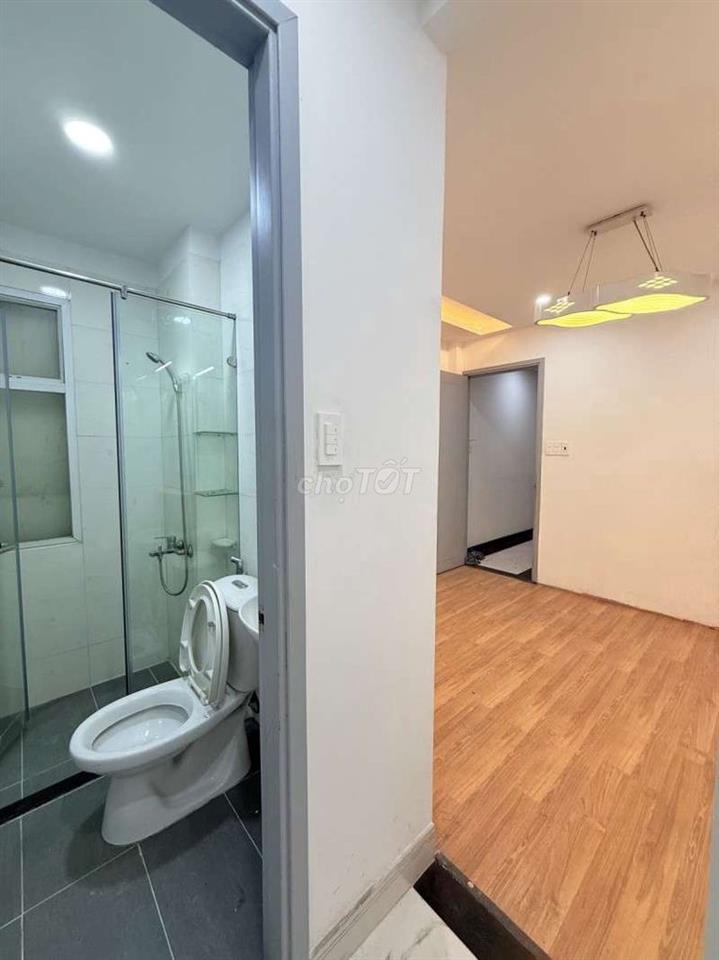 HẺM THÔNG Ô TÔ 8M, CÁCH MẶT TIỀN CHỈ 15M