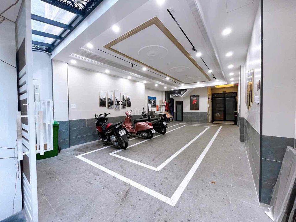 Chuyển nhượng căn hộ dịch vụ ở Duy Tân-Phú Nhuận