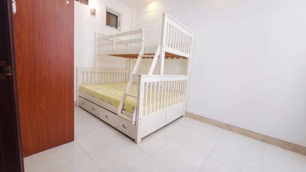 Chính chủ studio full nội thất, máy giặt riêng. Thích Quảng Đức, PN
