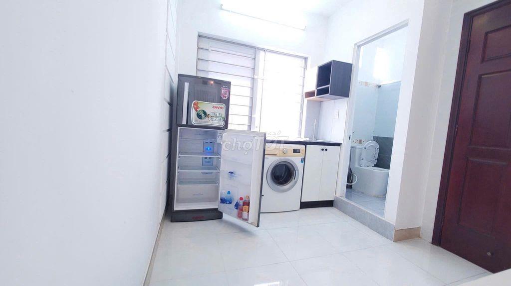 Chính chủ studio full nội thất, máy giặt riêng. Thích Quảng Đức, PN