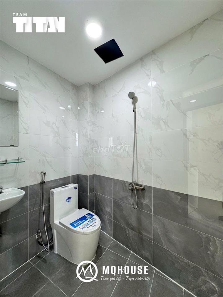 CănHộ_Cửa Sổ Lớn_FULL Nội Thất_Thoáng Mát_View Mặt Tiền_Hàm Nghi Q1
