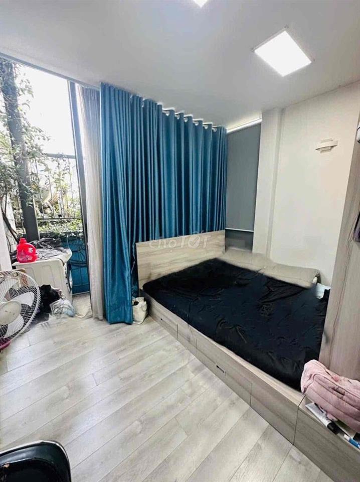 QUẬN 1 - CỰC HIẾM - NGAY NAM KỲ KHỞI NGHĨA + HÀM NGHI  - 5 TẦNG - 4 CĂ