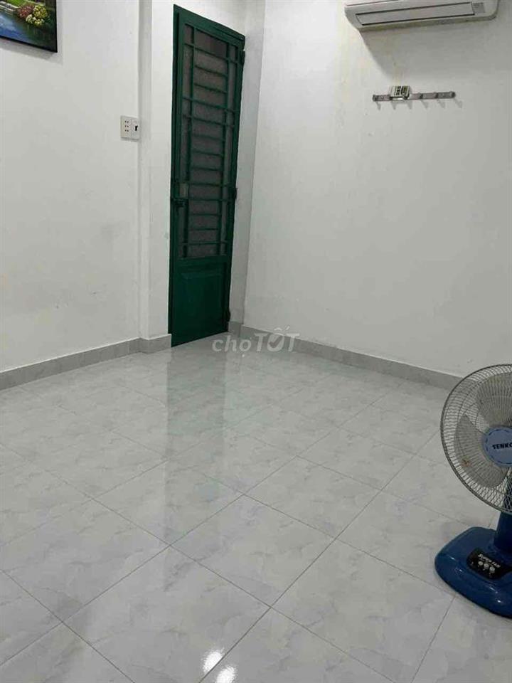BÁN NHÀ HẺM 601 CÁCH MẠNG THÁNG 8 – NHÀ MỚI ĐẸP, GIÁ CHỈ 1,9 TỶ