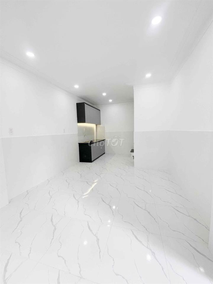 Căn Nhà Mới Xây Đang Kêu Bán Giáp Gò Vấp - Giá 880 Triệu