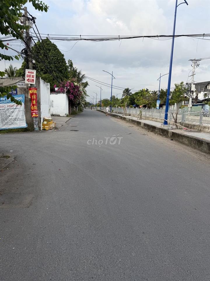 Gi đình bán đat tho cu 20tr/m