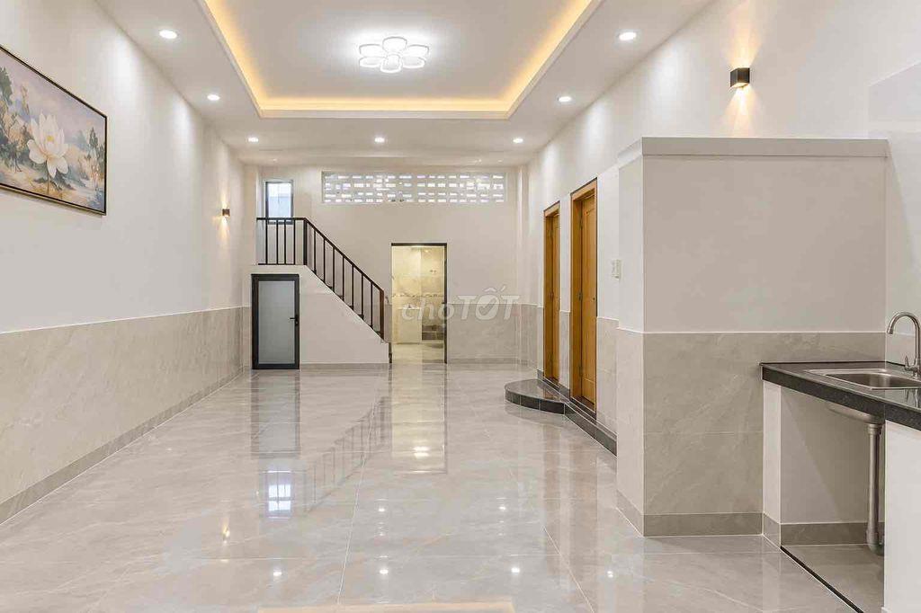 CHÍNH CHỦ CẦN BÁN GẤP CĂN NHÀ 5x14 m2, HXH Võ Văn Tần- Q3