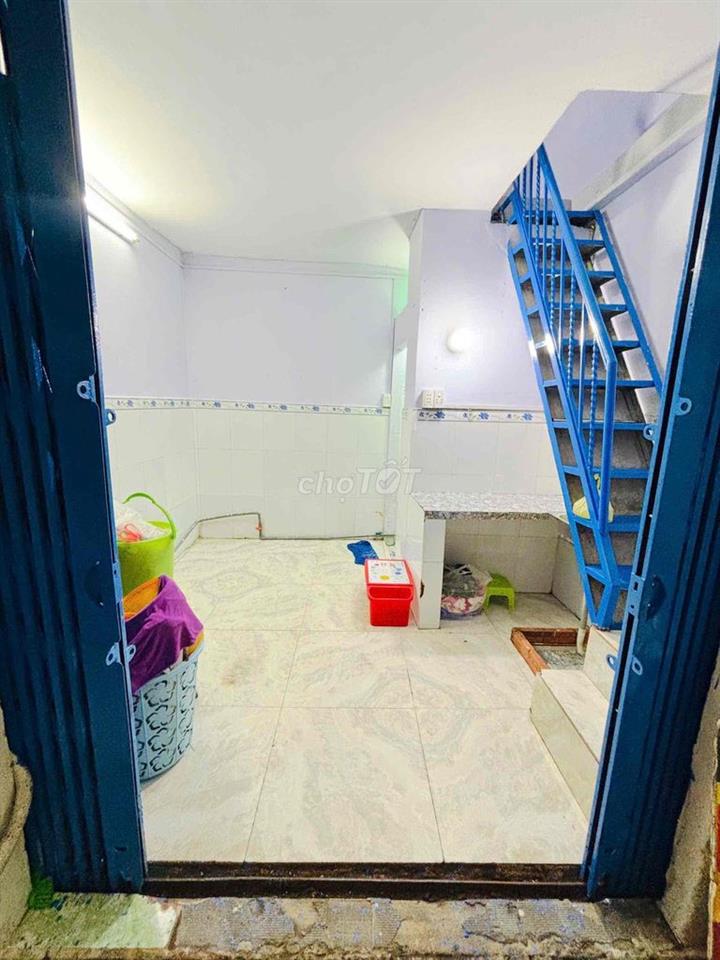 nhà hẻm 1041 Trần Xuân Soạn, miếu Cây Bàng