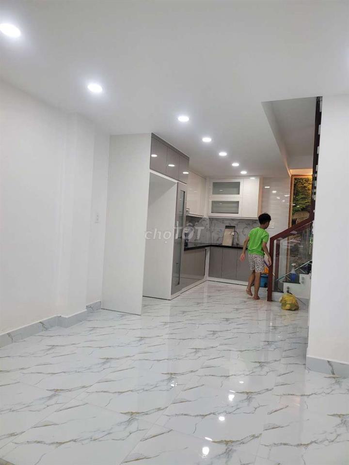 🏡 CHO THUÊ NHÀ 3 LẦU + LỬNG – HOÀNG QUỐC VIỆT, Q7