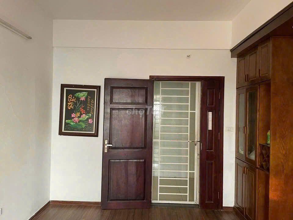 Chung cư Ruby Garden cho thuê căn 2Pn chỉ 9tr/tháng