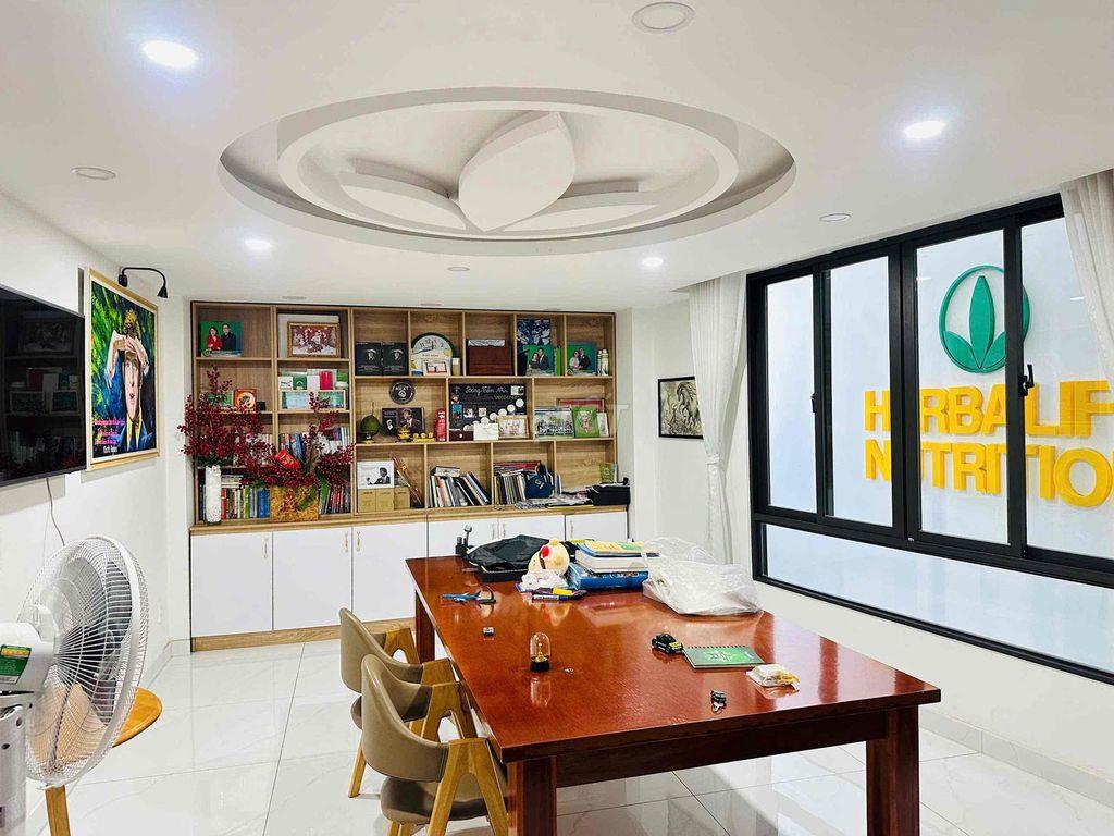 🏡TÂN BÌNH - HẺM Ô TÔ THÔNG - GẦN SÂN GOLF TSN - NHÀ GA T3 - CHỦ XÂY TÂ