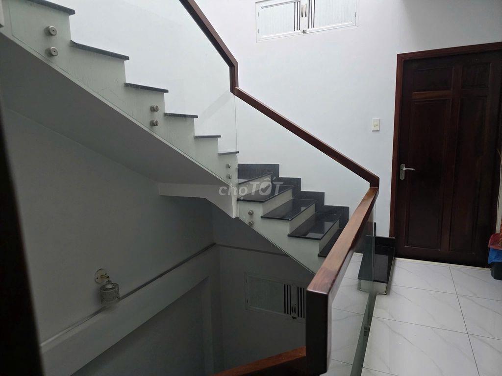 Cho Thuê Nhà Mặt tiền Phạm Văn Hai - Chính Chủ