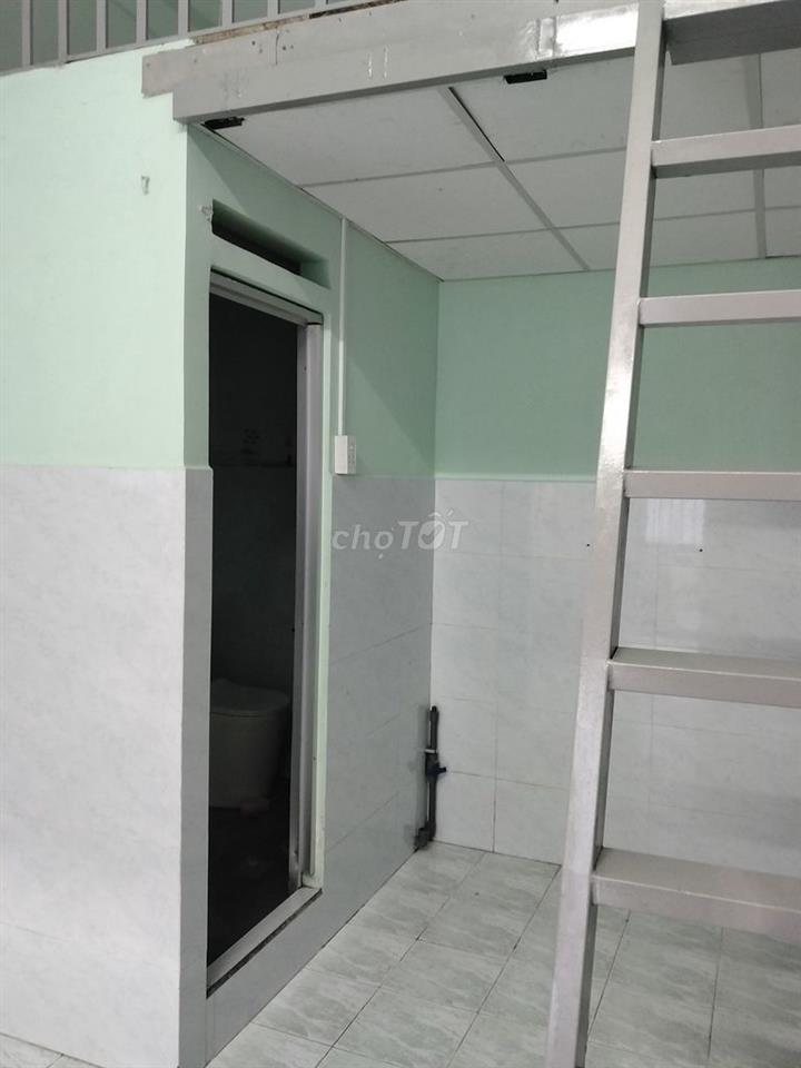 Phòng trọ có gác lửng