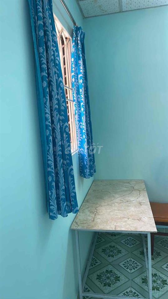 cho nữ ở lâu dài phòng 1 người
