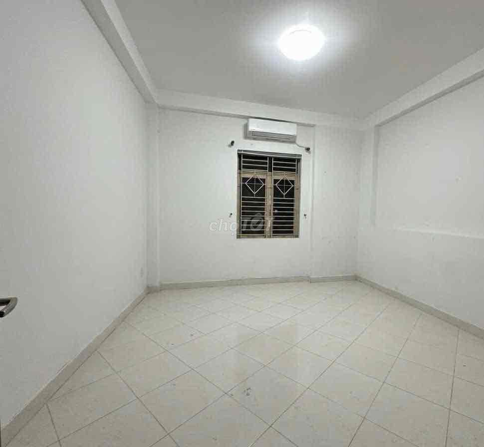 PHÒNG CHO Nữ  THUÊ Đường Cộng Hoà (gần Út Tịch)