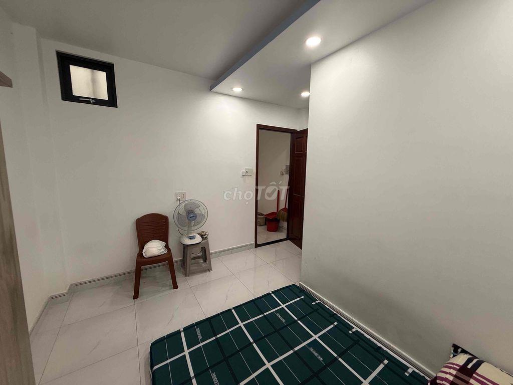 FREE Điện - THUÊ 3-6th - 15m2 - phù hợp ở 1-2ng