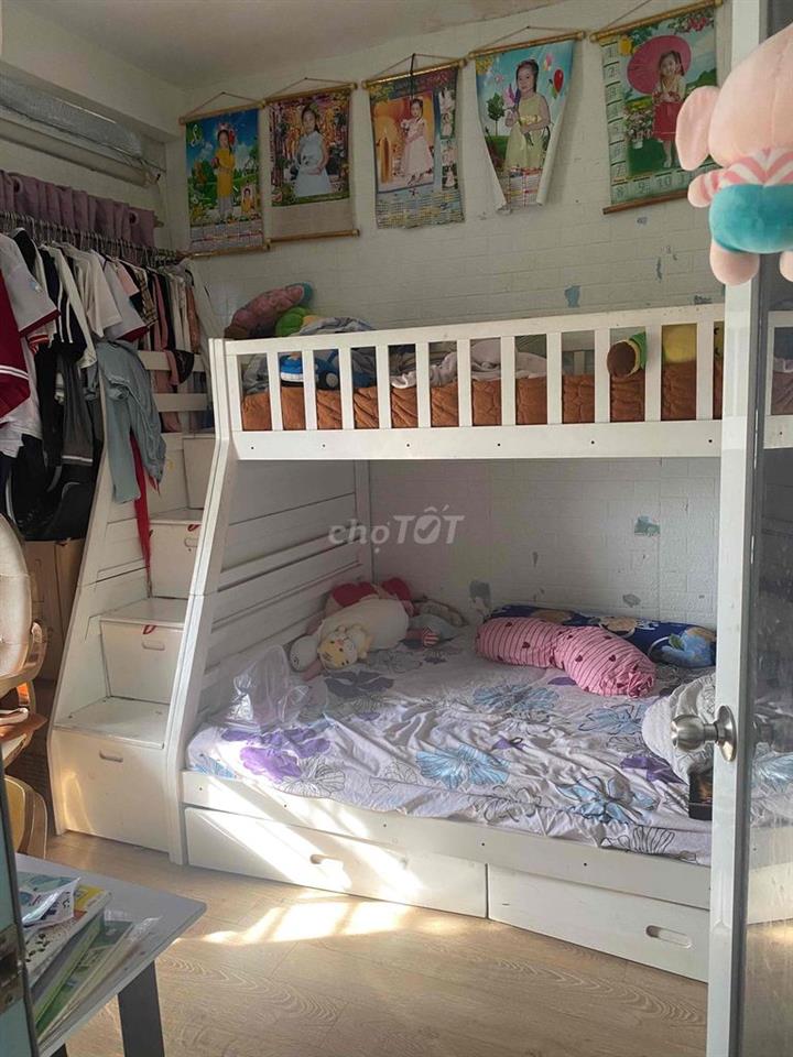 Bán căn hô chung cư Nhiêu lộc D Lầu 4