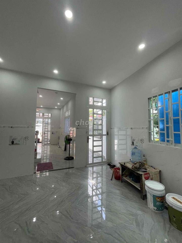 Gấp gấp chốt nhanh còn kịp  Chính chủ gửi bán căn nhà diện tích 72m  1