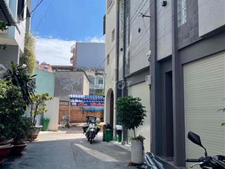 chính chủ gửi bán lô đất đẹp  đường 23 phường bình trưng Tây  khu dân