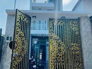 Bán nhà mặt tiền Đường 4 Linh Tây, 106m2, 3 tầng, nội thất cao cấp
