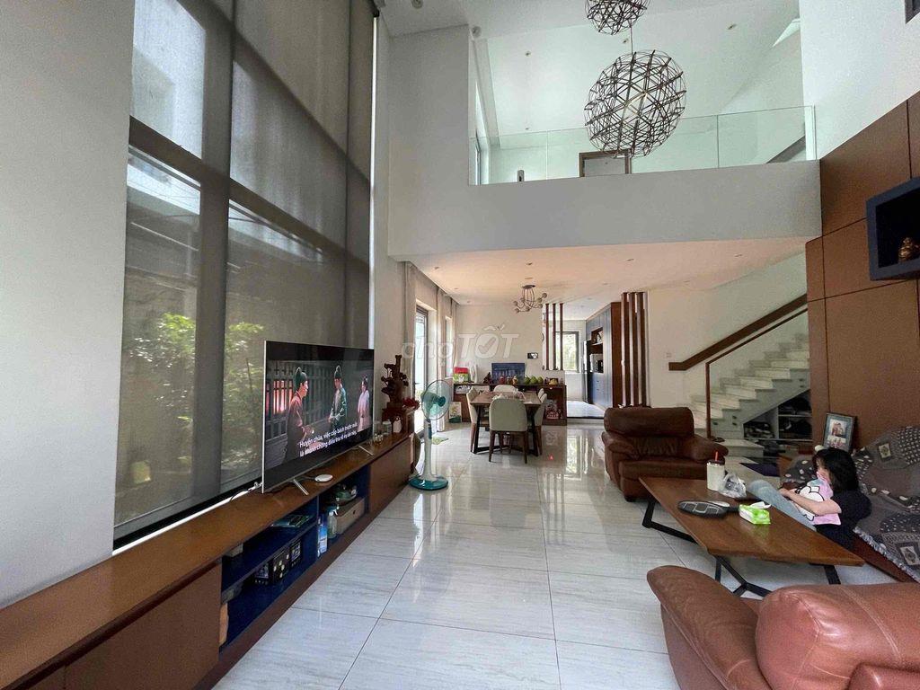BIỆT THỰ 310m2 - KHU BÊN SÔNG GIGAMALL - FULL NỘI THẤT.