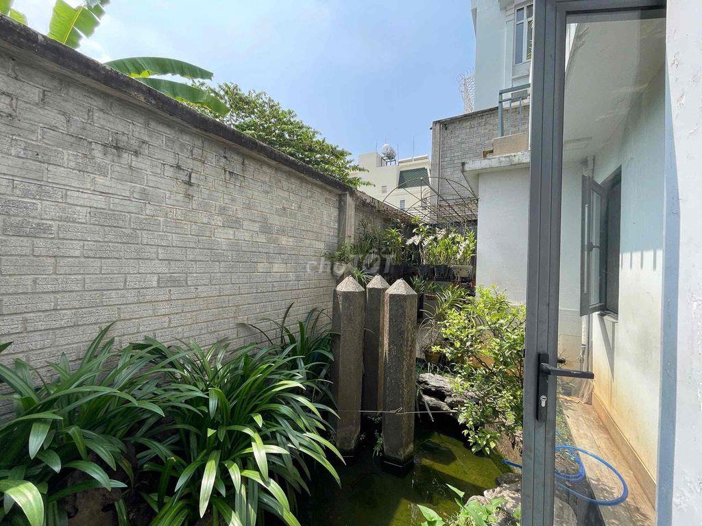 BIỆT THỰ 310m2 - KHU BÊN SÔNG GIGAMALL - FULL NỘI THẤT.