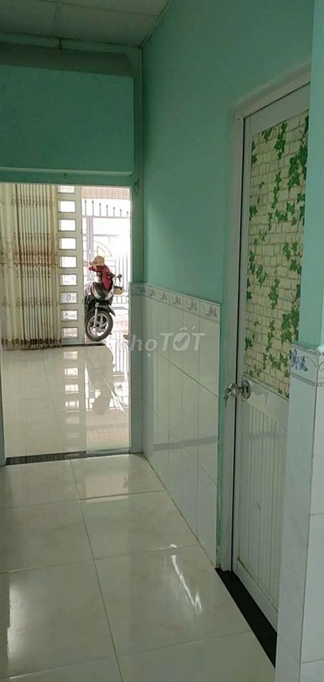cho thuê nhà cấp 4 gần nhã tư bình phước