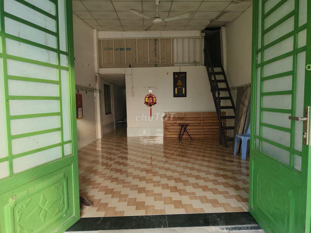 Nhà giá rẻ
