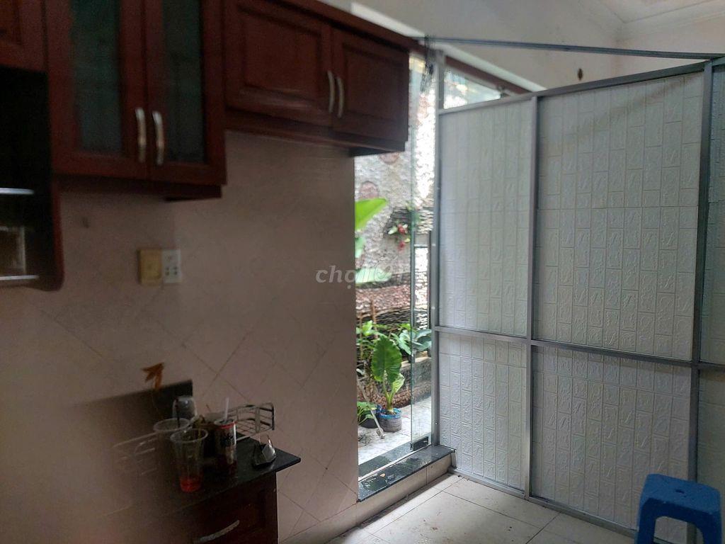  PHÒNG CĂN HỘ 40M2 1PN TRONG NHÀ BIỆT TỰ SÁT GIGAMAIL PHẠM VĂN ĐỒNG