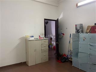 PHÒNG CHO 1 NGƯỜI Ở 14M2 TRONG NHÀ BIỆT THỰ SÁT GIGAMAIL AN NINH TỐT