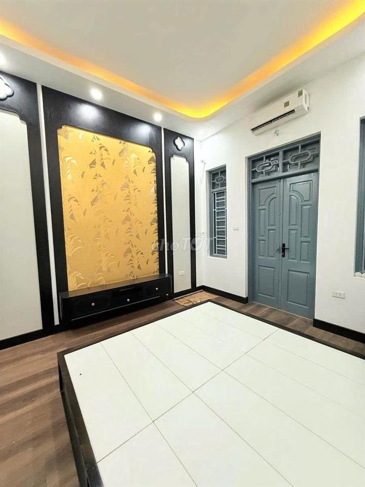Cho thuê toàn bộ nhà