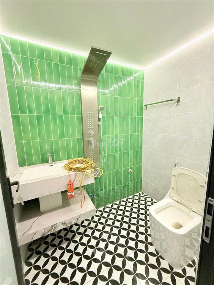 Cho thuê toàn bộ nhà