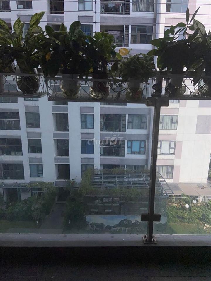 Chính chủ cho thuê căn 2 ngủ tòa A tầng trung chung cư Imperia Garden