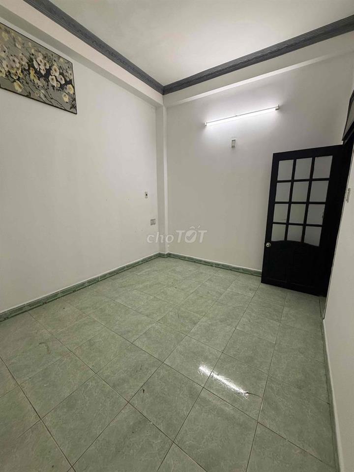 Cho thuê TẦNG 2 nhà mặt tiền đường Hồ Tùng Mậu
