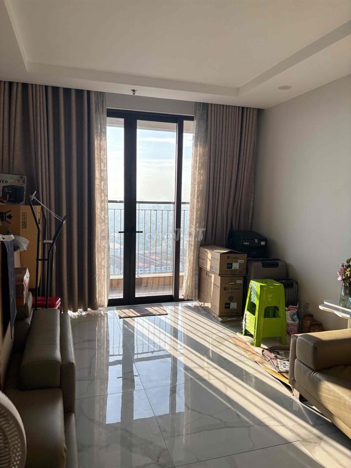 Cho thuê 1 phòng trong căn hộ 3 pn