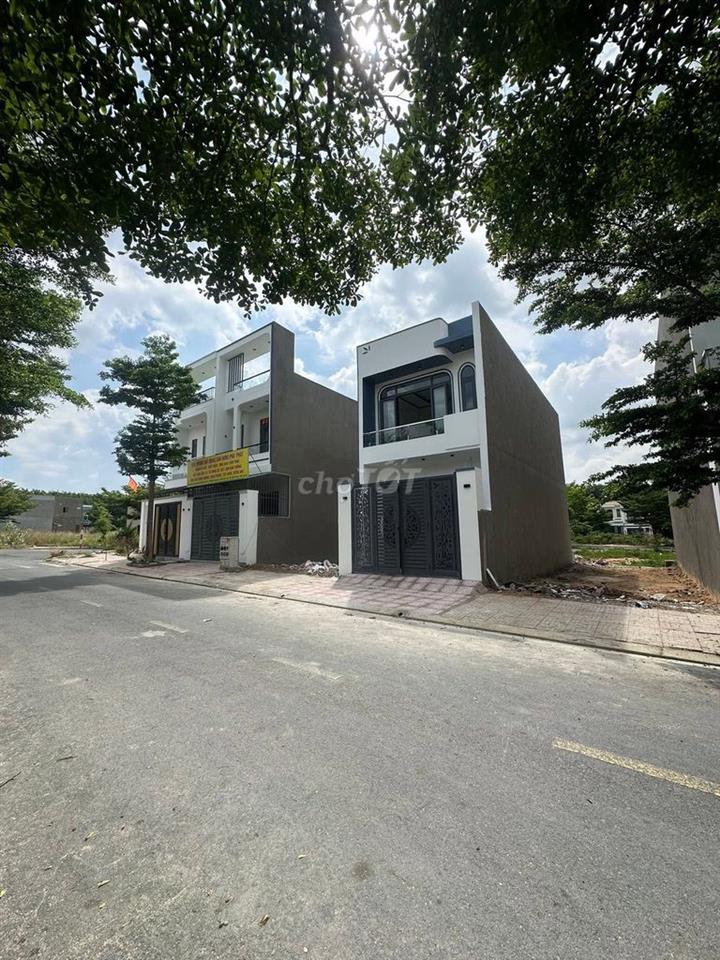 sang nhanh căn nhà bình chuẩn giá re