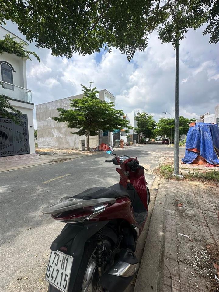 sang nhanh căn nhà bình chuẩn giá re