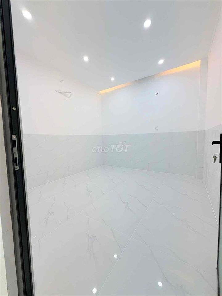 Bán Nhà Mẫu Hiện Đại