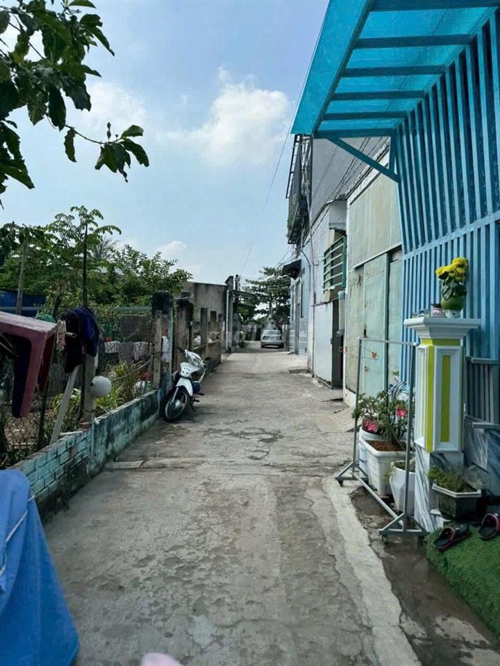Bán nhà 
