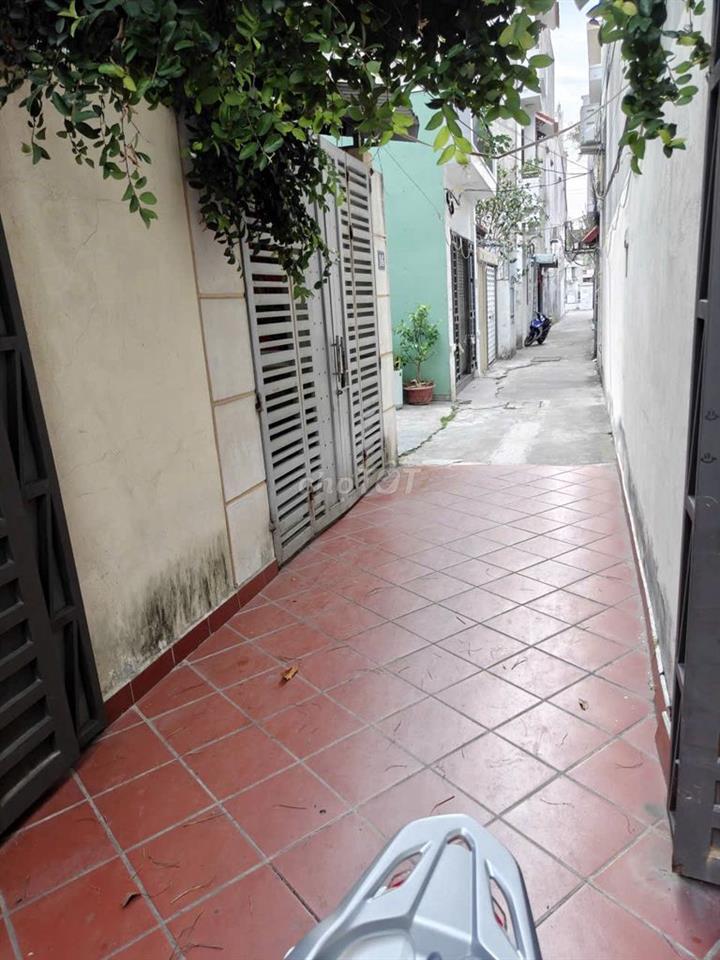 BÁN ĐẤT TRONG NGÕ ĐƯỜNG MƯƠNG TRẠI LẺ 82M2, NGÕ NÔNG THẲNG