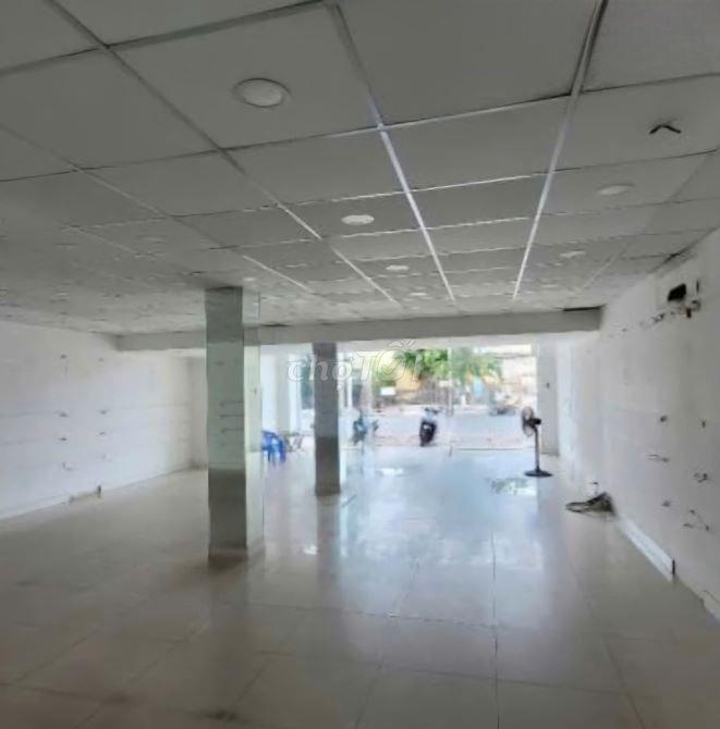 Cho thuê nhà mặt tiền Trần Hưng Đạo, Lâm Đồng, 184m2