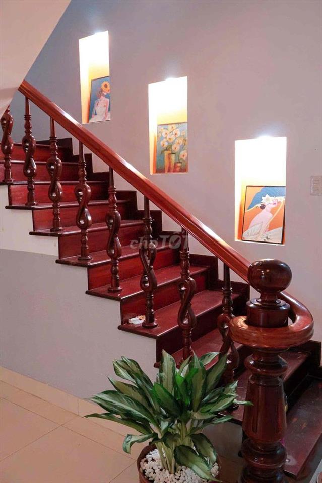 SANG NHƯỢNG HOMESTAY ĐÀ LẠT