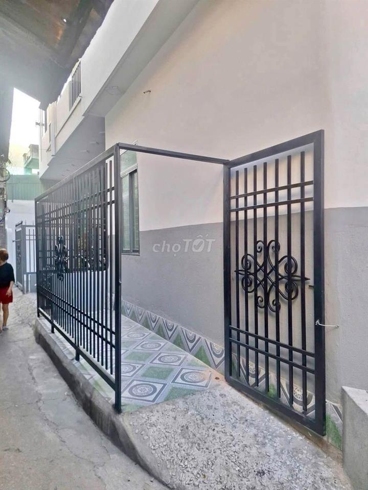 BÁN NHÀ GÓC CUA HẺM HUỲNH THÚC KHÁNG KV CHỢ ĐẦM QUY NHƠN